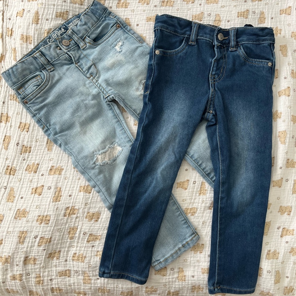 BOGO 🎊 Bundle of Cat & Jack Stretch Skinny Blue Jeans 3T Light and Dark Wash